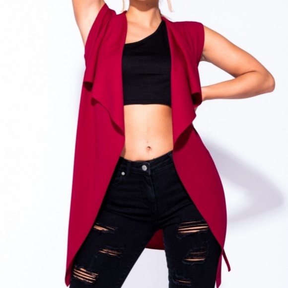 Wine Sleeveless Jacket - Picture 3 of 3